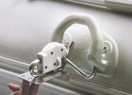 0600004_1 Davits Inflatables Lifting System