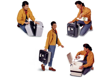 1325036_ Chemical Toilet Porta Potti Qube 365 21lt