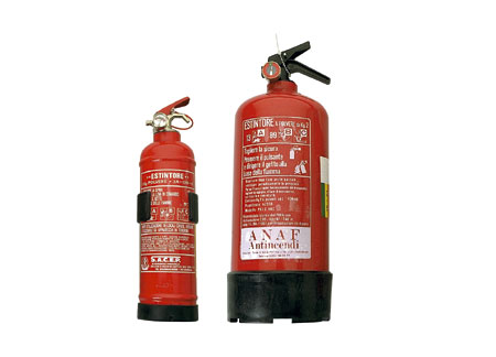 3020001 Marine Fire Extingisher 2kg ( 8 A-70 B-C)