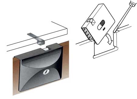344521_ Mobella Secure Latch 55x87mm White